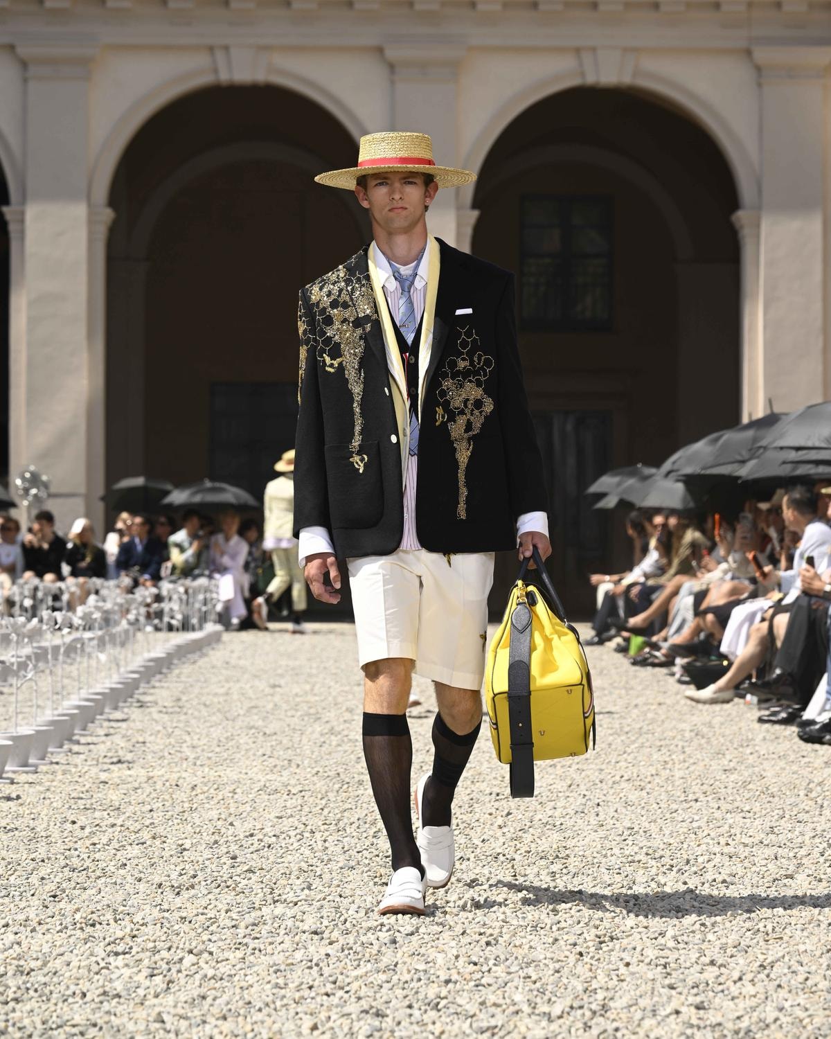 Un look Thom Browne spring-summer 2027 (courtesy Thom Browne)