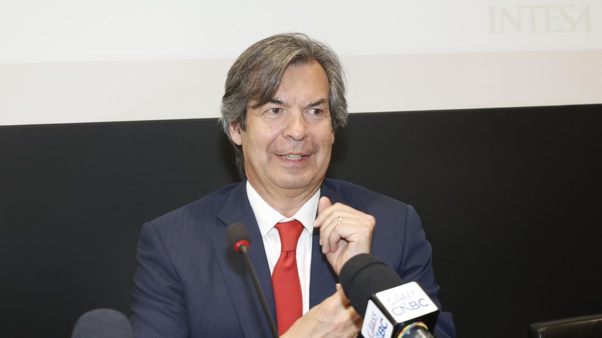 CARLO  MESSINA  CEO  INTESA SANPAOLO