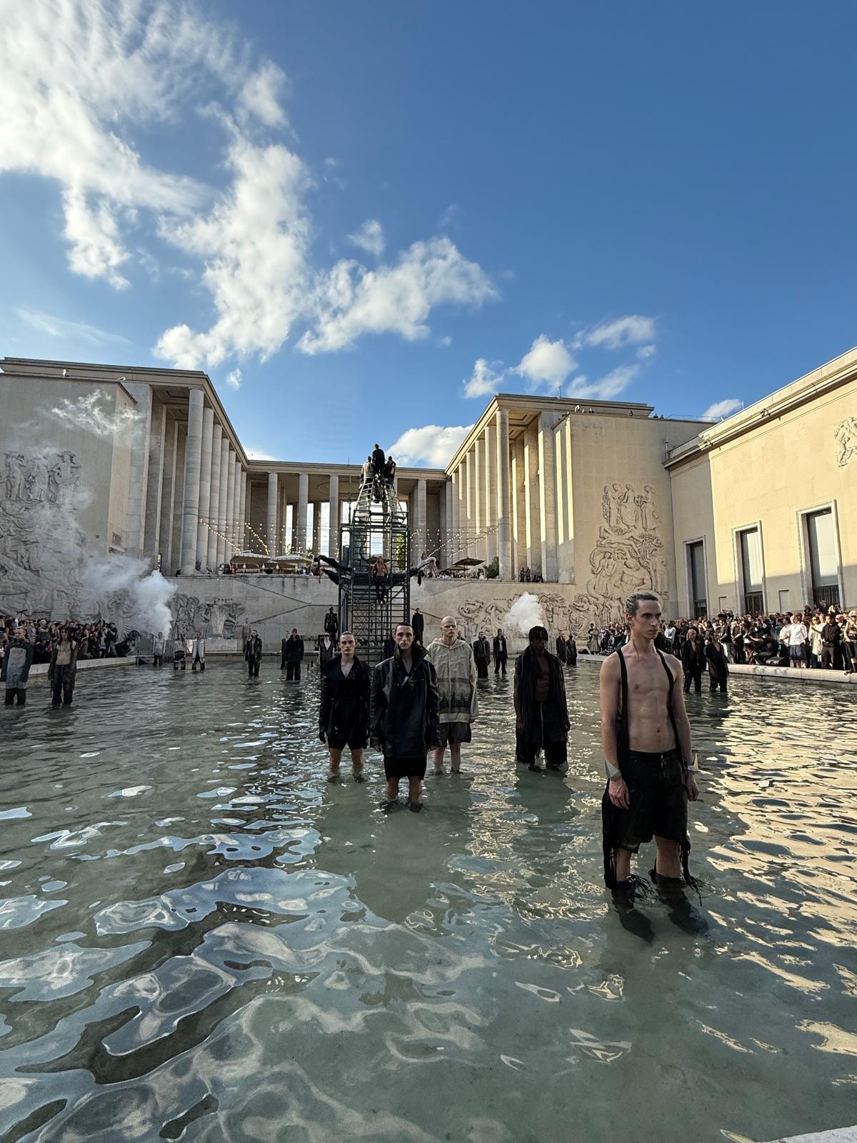 La sfilata Rick Owens spring-summer 2026 al Palais de Tokyo (foto Tommaso Palazzi)