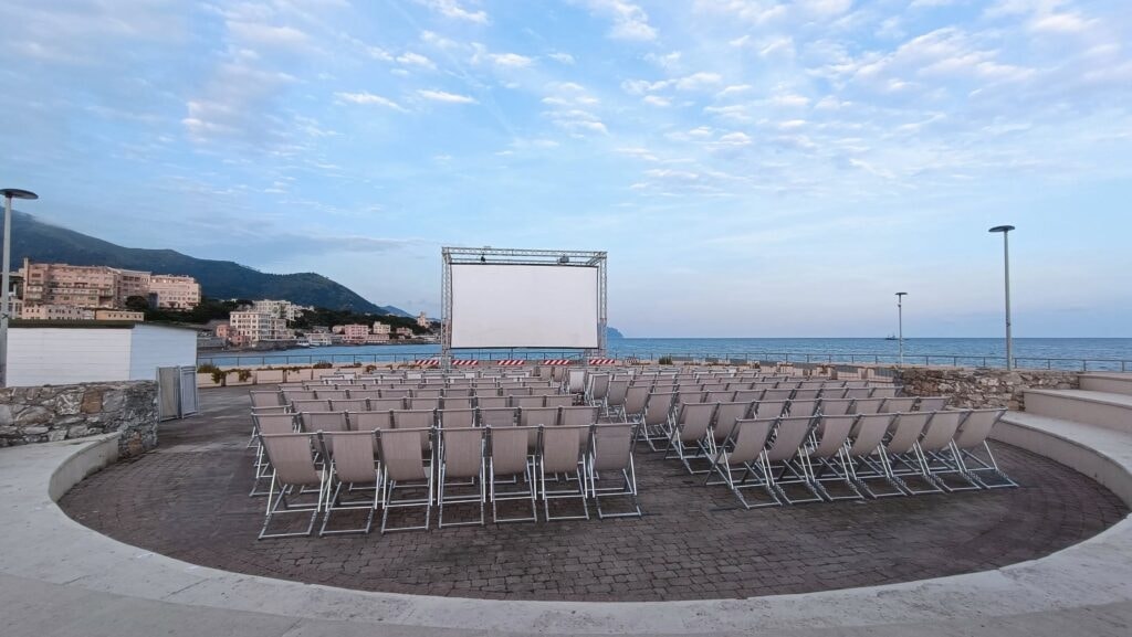 Cinema sotto le stelle, l’estate più bella è sul grande schermo