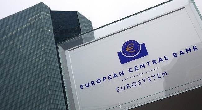 AI, le aziende europee non la usano in modo intensivo. Così i guadagni di produttività sono limitati