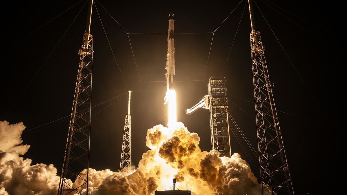 Il lancio di un razzo di SpaceX
