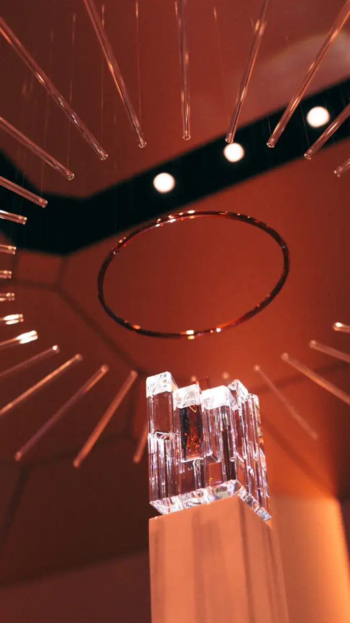 L'installazione L'alchimie des sens a Parigi (courtesy Maison Francis Kurkdjian)