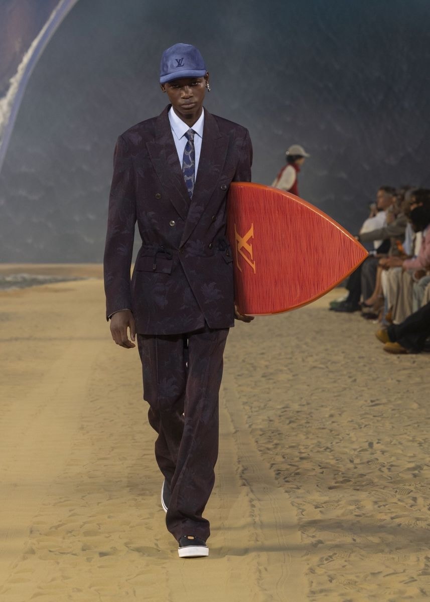 Un look Louis Vuitton spring-summer 2027 (courtesy Louis Vuitton)