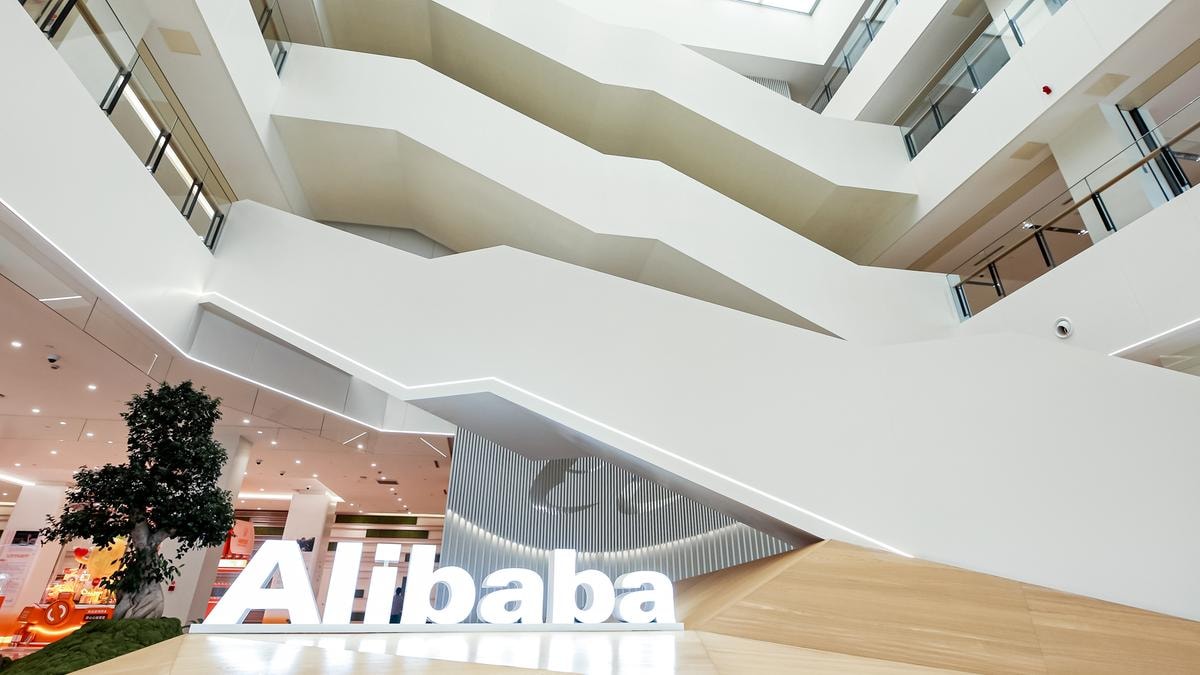 Anthropic denuncia Alibaba al Senato Usa: ha copiato l’intelligenza artificiale di Claude