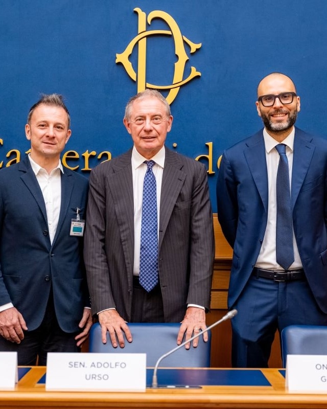 Da sinistra, Franco Zanellato, Adolfo Urso e Silvio Giovine (courtesy Franco Zanellato)