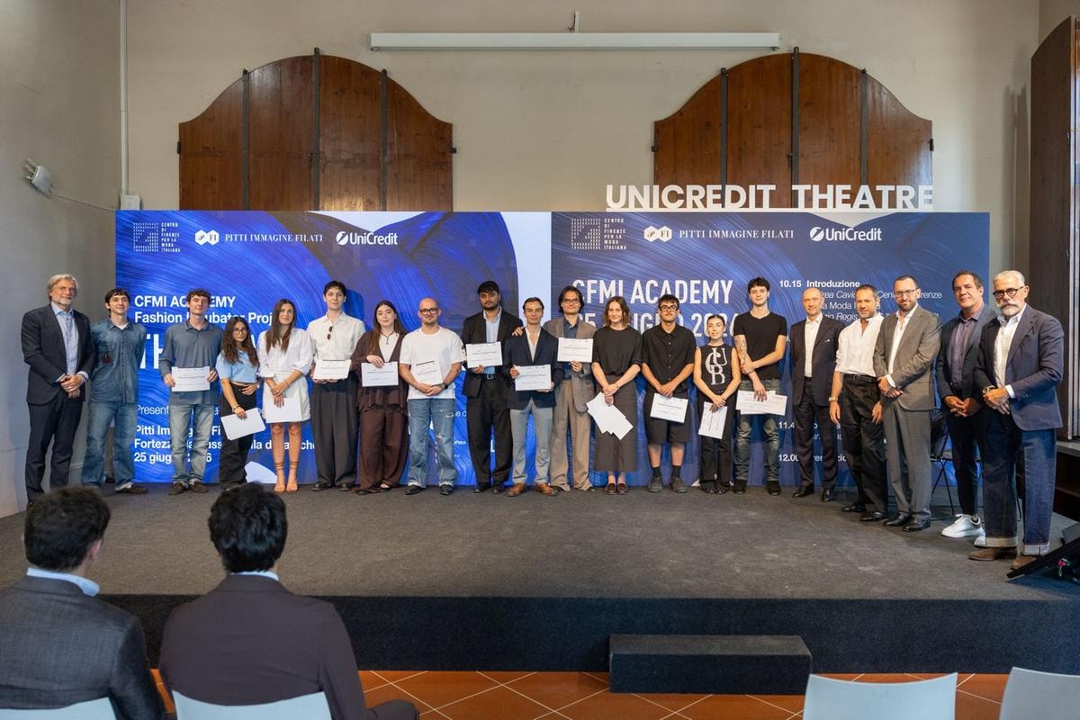 Una foto degli studenti premiati da Cfmi academy (courtesy Cfmi)