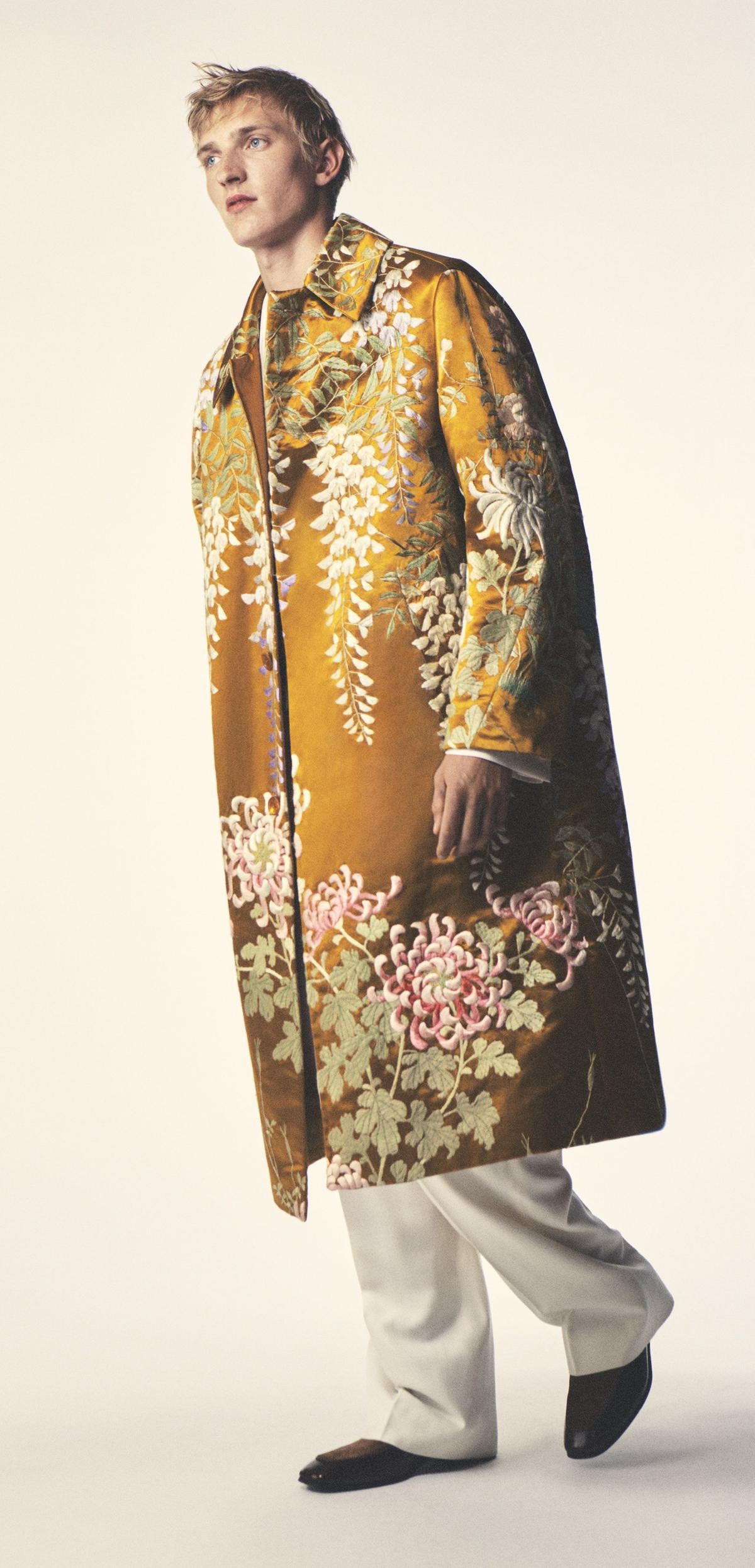 Un look Givenchy spring-summer 2027 (courtesy Givenchy)