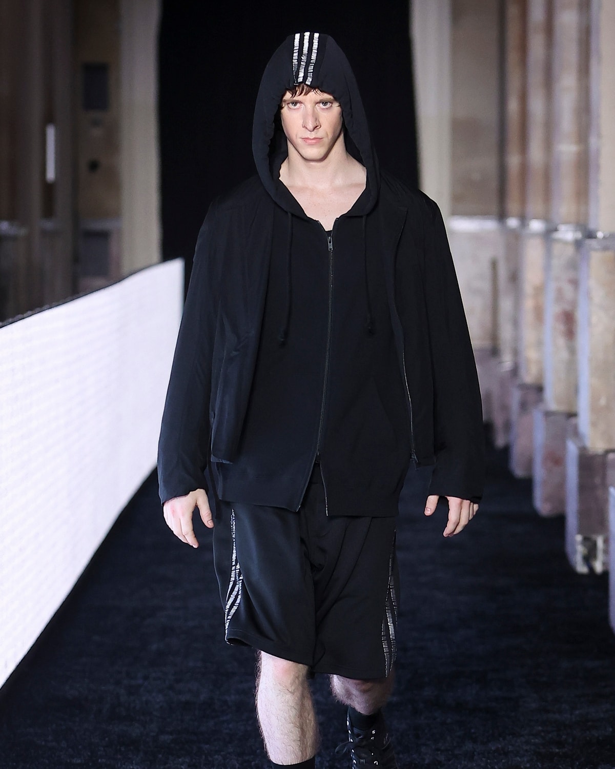 Un look Y-3 spring-summer 2027 (courtesy Y-3)