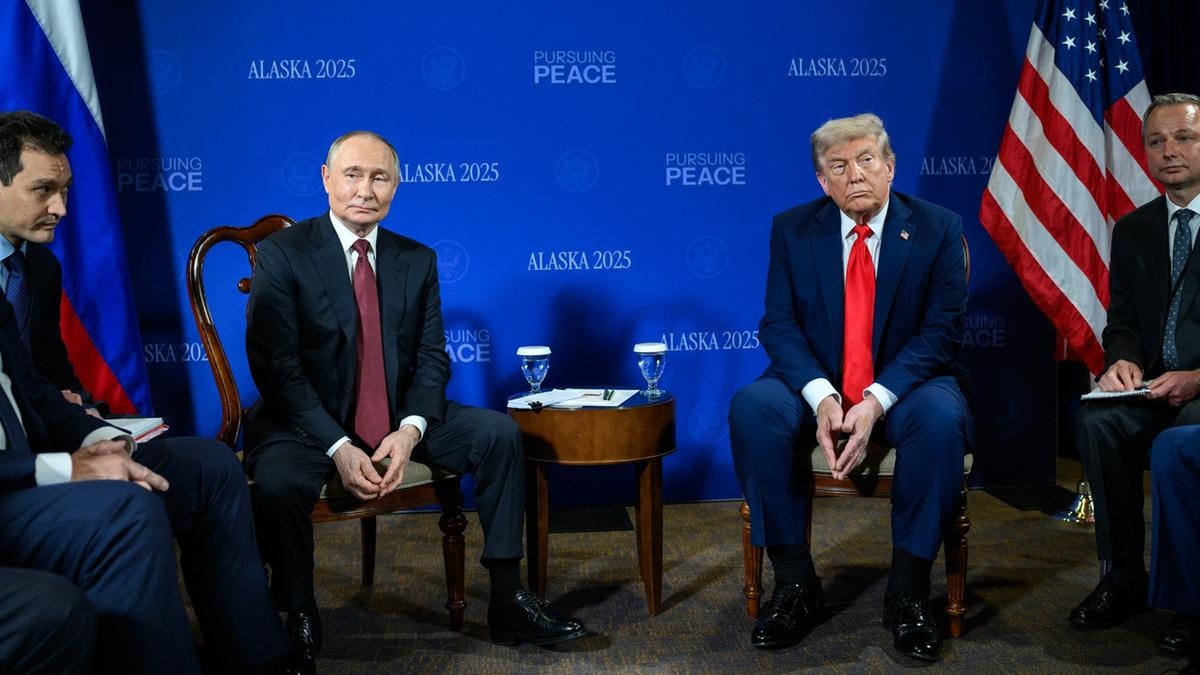 Vladimir Putin e Donald Trump nel 2025