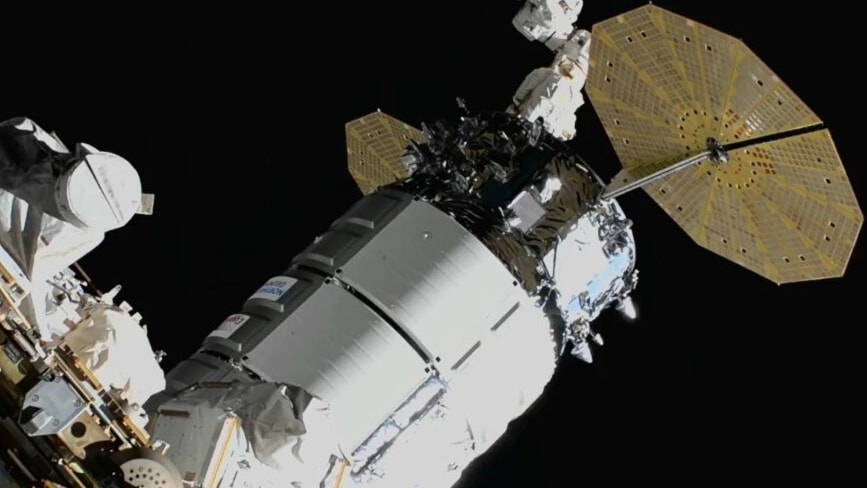 Rocket Lab acquisisce Iridium per 8 miliardi di dollari. Obiettivo: replicare il modello SpaceX