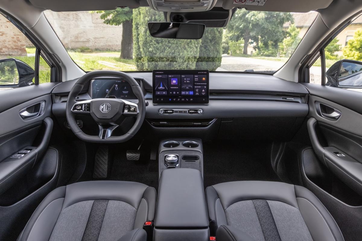 MG4 Urban, l’elettrica compatta con spazio da segmento C e prezzo da citycar