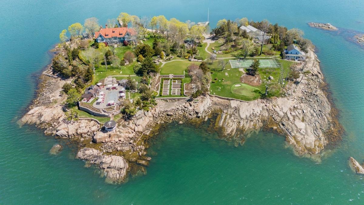 A due ore da New York c’è un’isola privata tutta da comprare: costa quasi 30 milioni di dollari