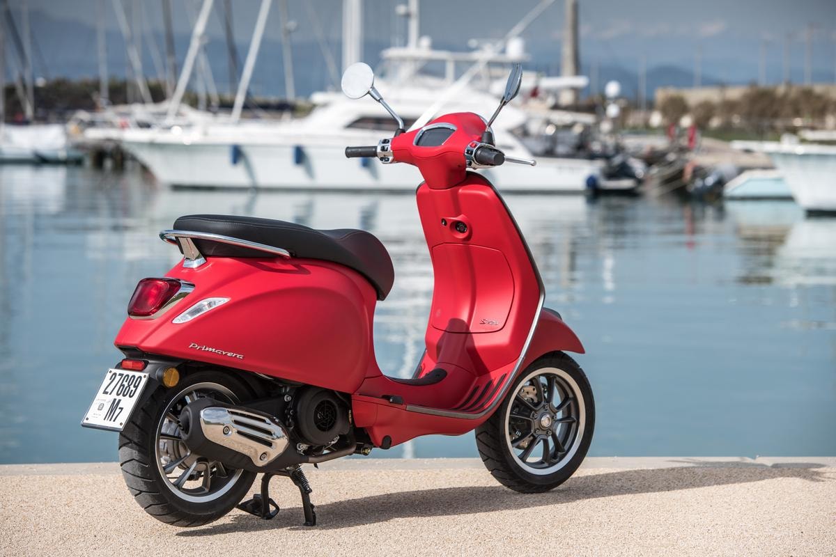 Perché Vespa è diventata un’icona mondiale: la storia che pochi conoscono