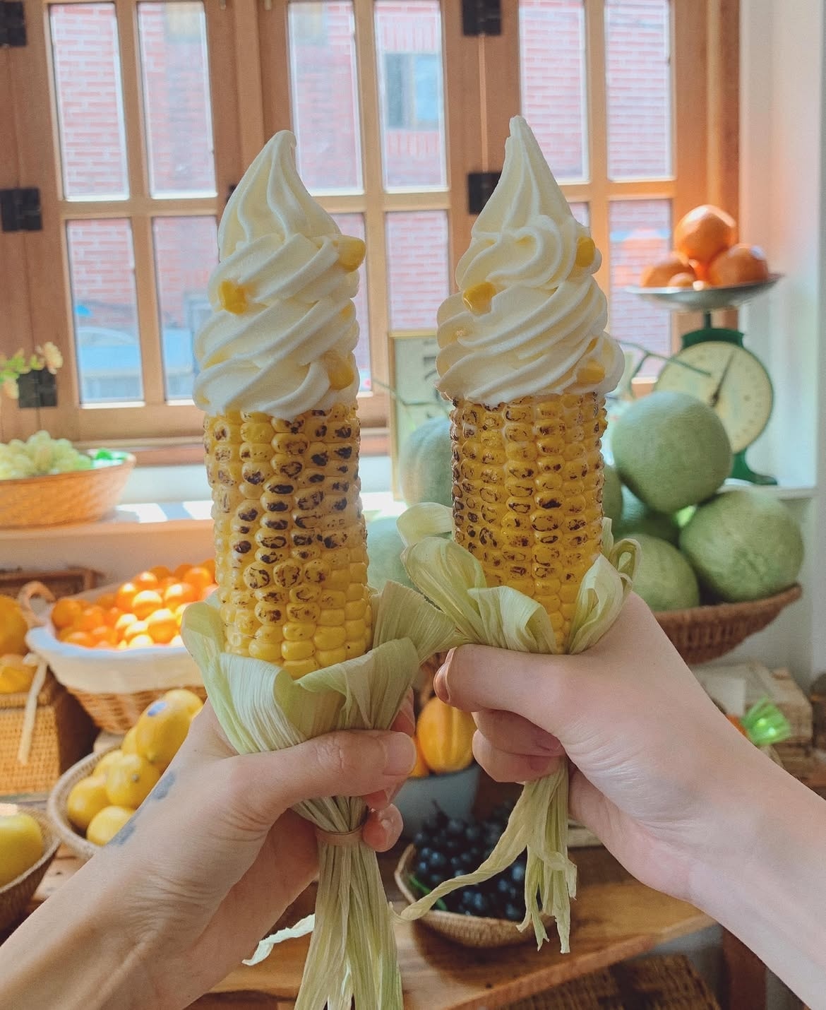 Il gelato dell’estate 2026 rompe ogni regola: c’è quello al Martini, quello al dentifricio e quello longevity