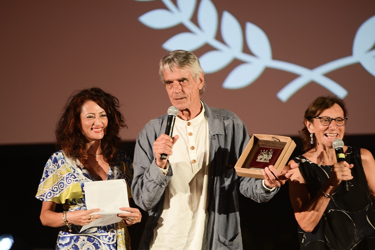 L'attore Jeremy Irons riceve il Premio Irritec al SalinaDocFest.