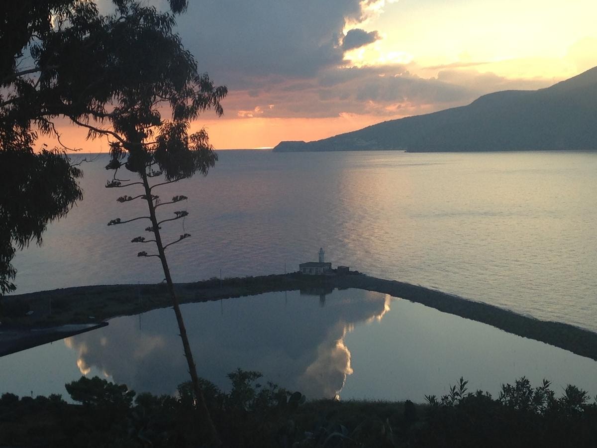A luglio SalinaDocFest è una ragione in più per andare alle Eolie, anzi molte di più: film e vip, degustazioni e showcooking 
