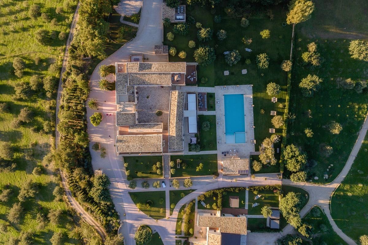 Nel cuore della Val di Noto esiste un rifugio segreto dove il lusso incontra l’anima più autentica della Sicilia