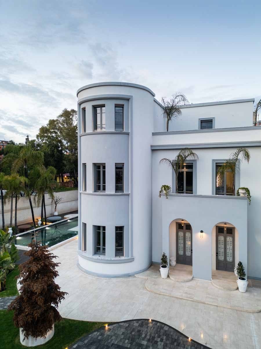 Il dettaglio che rende unica questa villa? Non è la piscina e nemmeno la vista mare
