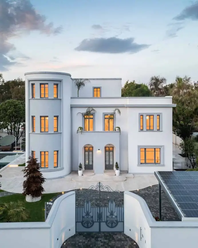 Il dettaglio che rende unica questa villa? Non è la piscina e nemmeno la vista mare