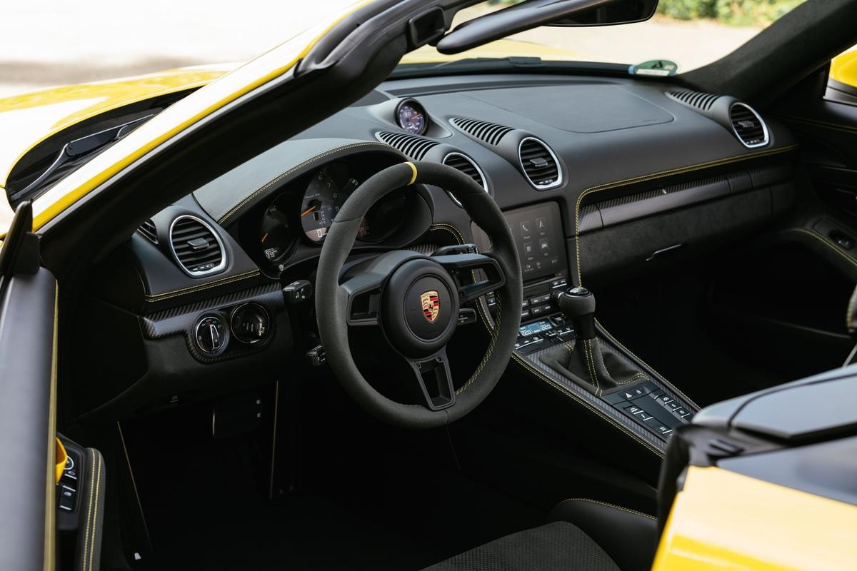 Porsche 718 Spyder RS segna la fine di un’epoca: ecco perché diventerà un classico