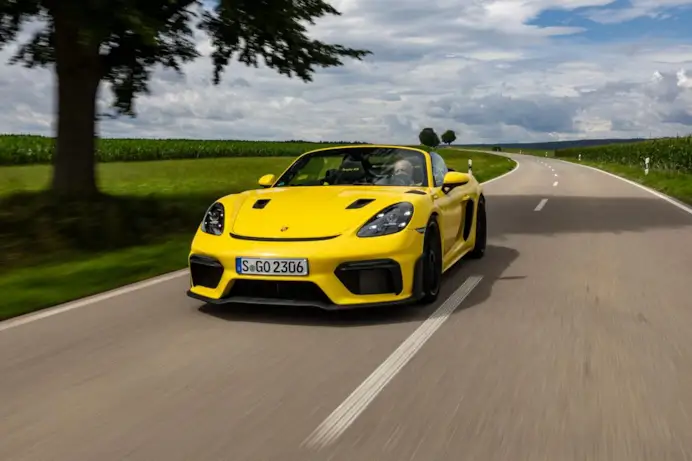 Porsche 718 Spyder RS segna la fine di un’epoca: ecco perché diventerà un classico