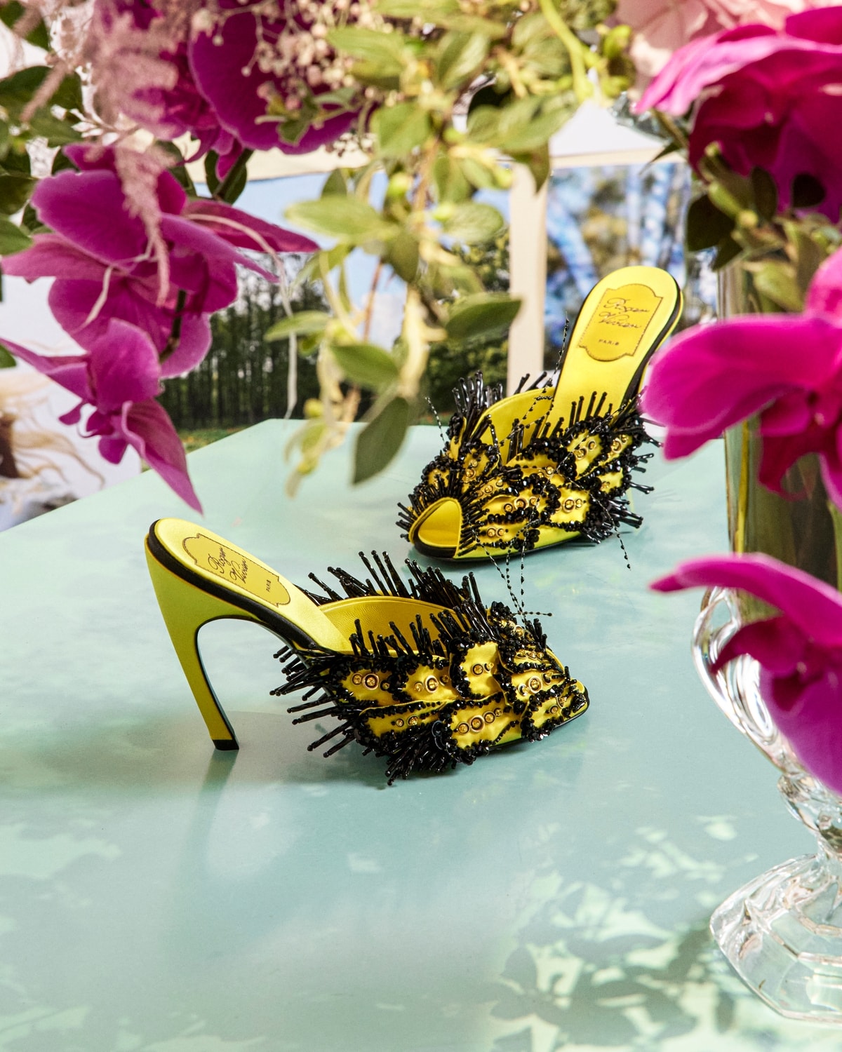 Un modello Roger Vivier autunno-inverno 2026/27 (courtesy Roger Vivier)