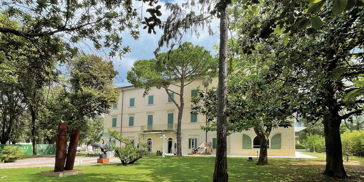 La Versilia che non ti aspetti: l’estate più esclusiva è tra musei segreti, arte e grandi maestri