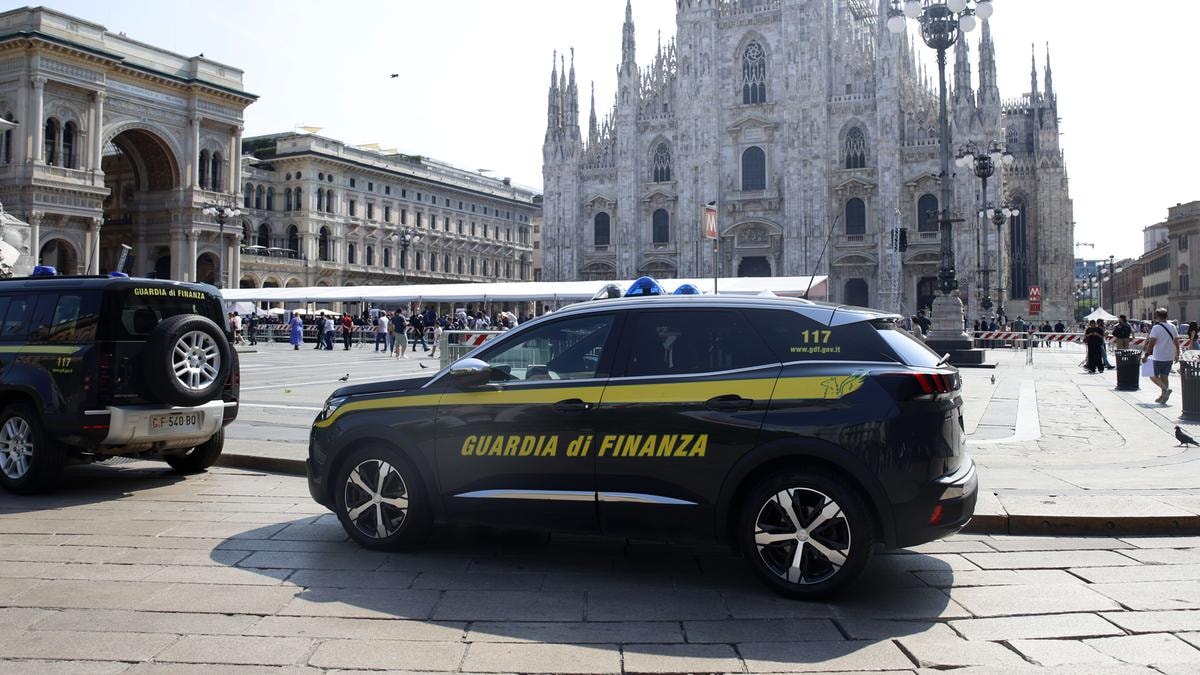 Frode fiscale, blitz della Guardia di Finanza in quattro società milanesi della logistica
