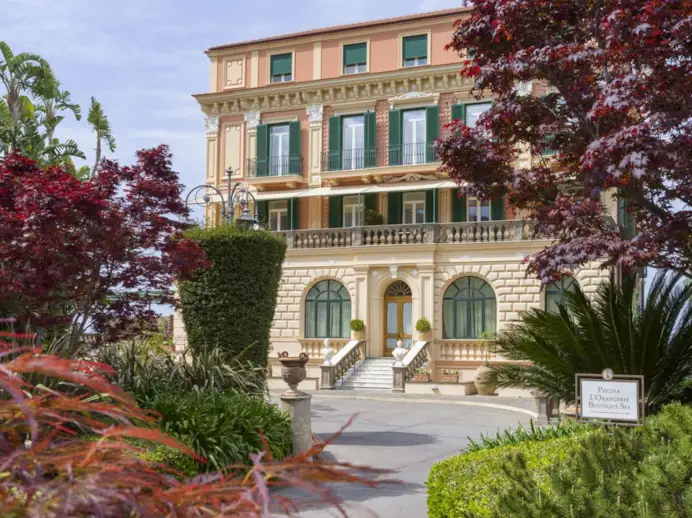 Grand Hotel Excelsior Vittoria Sorrento: storia, lusso mediterraneo e il ritorno del bartender Colin Peter Field nel 2026