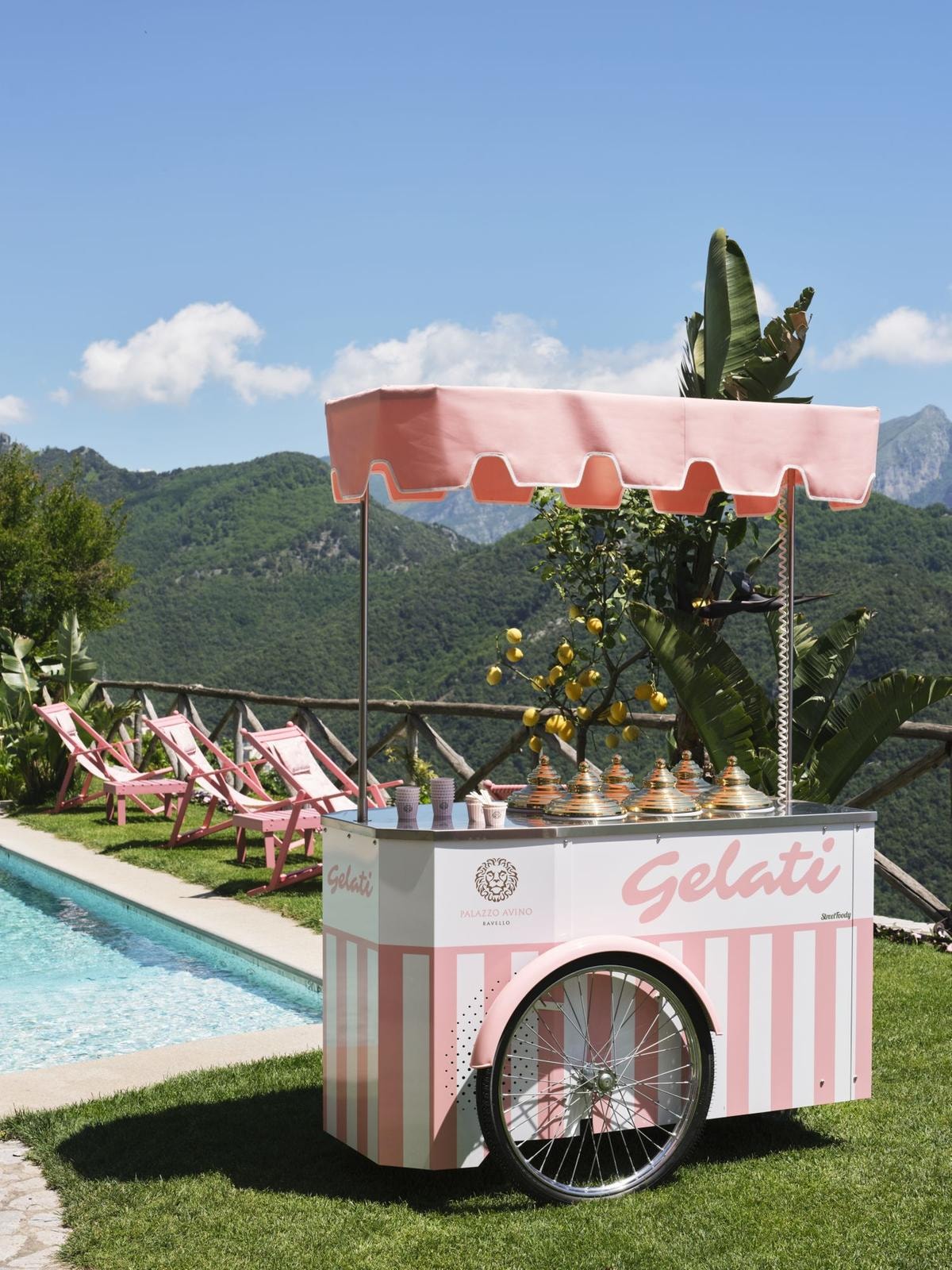 A Ravello, il palazzo rosa che sembra una cartolina: dentro la magia senza tempo di Palazzo Avino