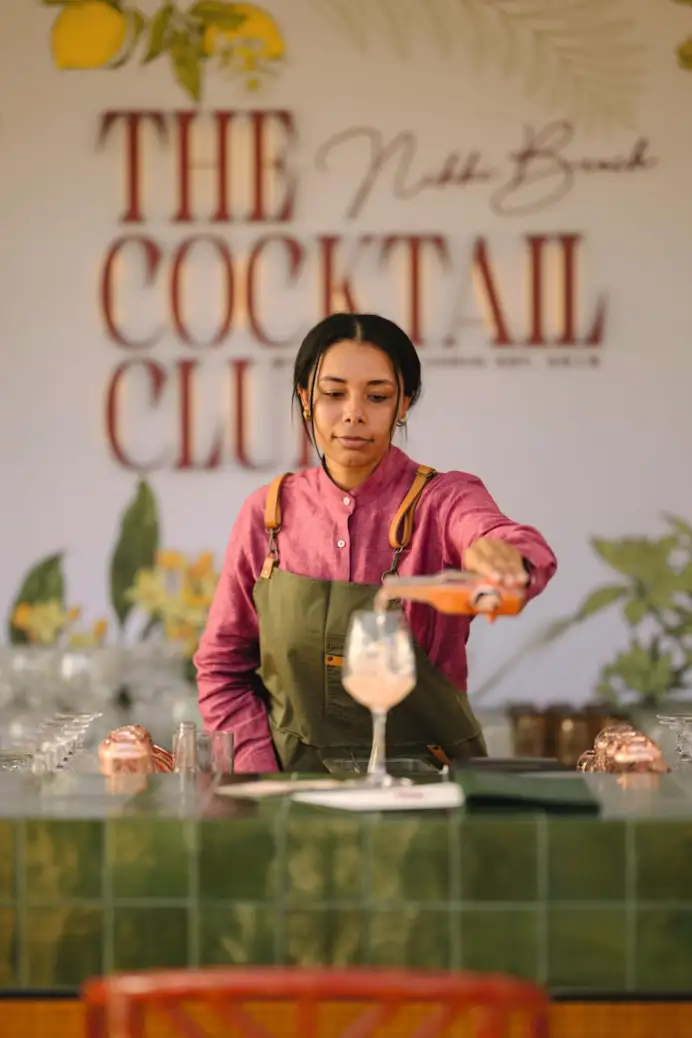 Nikki Beach Cocktail Club: il nuovo indirizzo che cambia la nightlife in Costa Smeralda