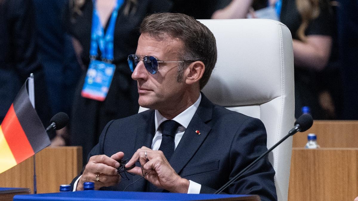 Macron scuote l’Europa: «Pronti a difenderci a costo del sangue». Il riarmo francese parte da 36 miliardi