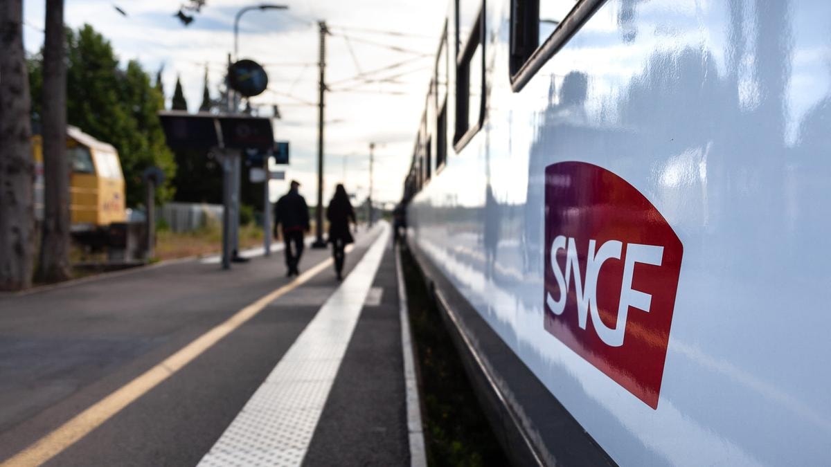 Alta velocità, l’Antitrust sospende parte degli impegni di Rfi per l’ingresso dei francesi di Sncf