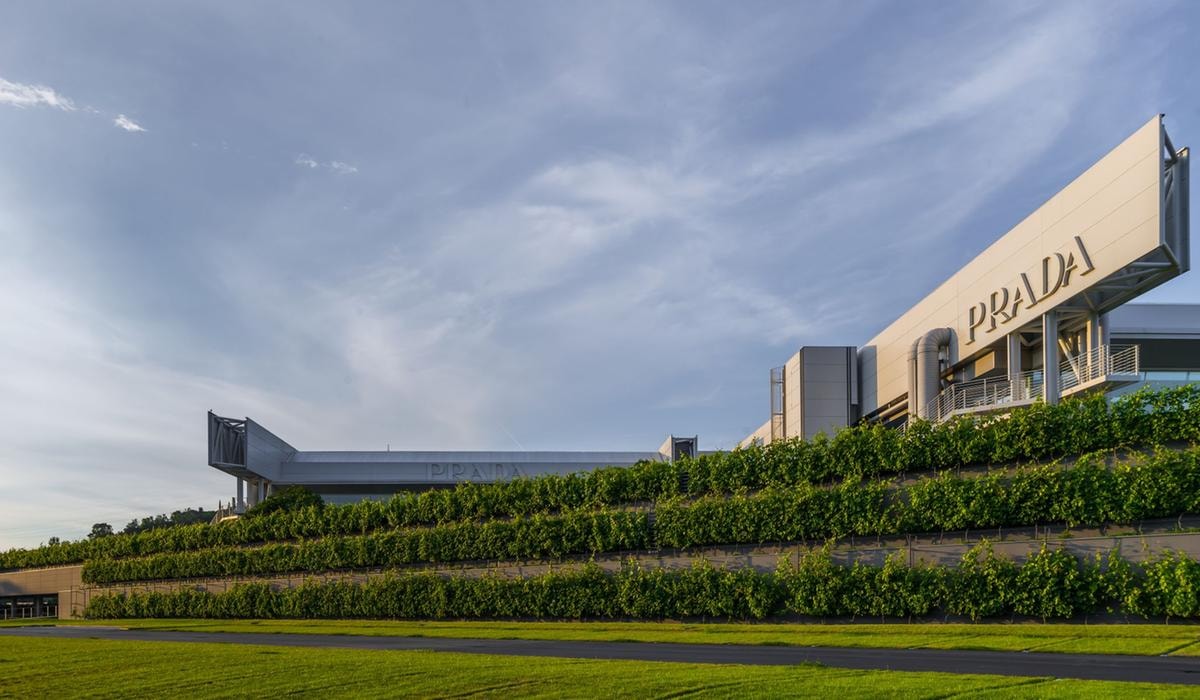 L'headquarter a Valvigna del gruppo Prada (ph Alessandro Ciampi, courtesy Prada group)