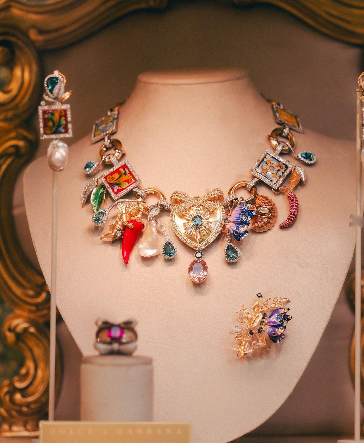 Una parure Dolce&Gabbana Alta gioielleria (courtesy Dolce&Gabbana)