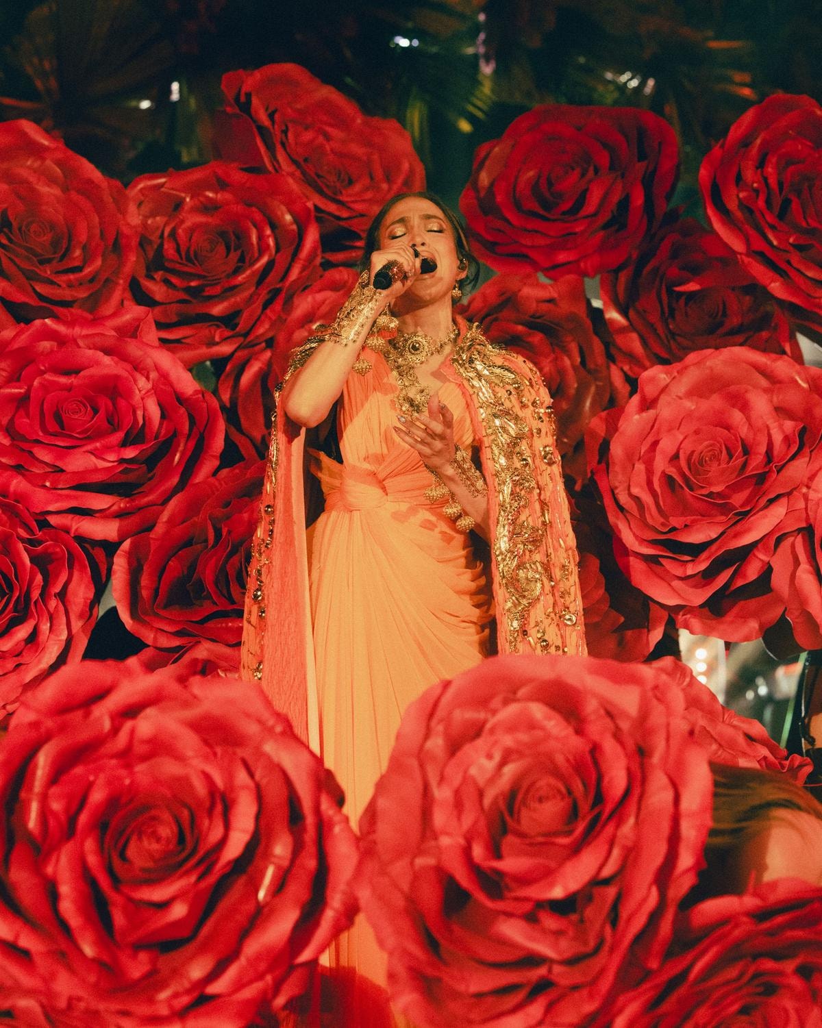 Jennife Lopez durante il concerto a Taormina (ph @marcopionato, courtesy Dolce&Gabbana)
