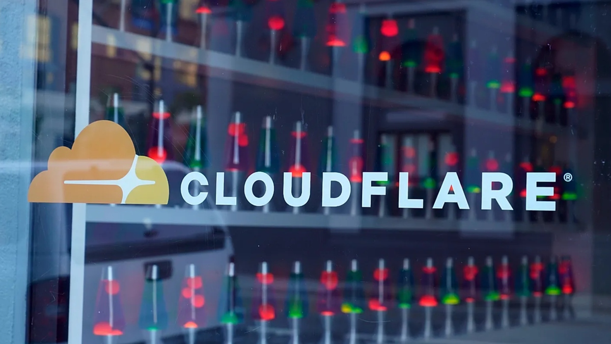 Pirateria, stangata definitiva per Cloudflare: il Tar conferma la multa Agcom da 14 milioni