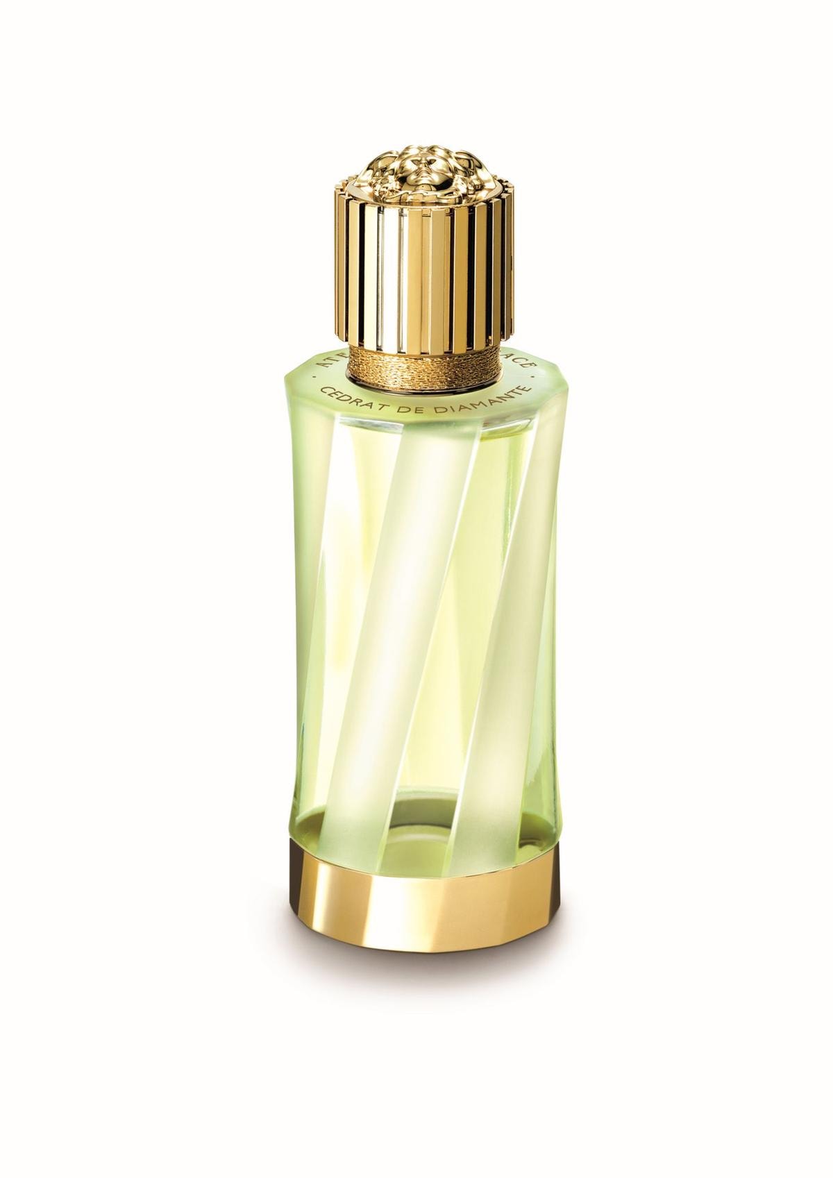 L’estate addosso: i profumi che sanno di mare, agrumi e vacanze
