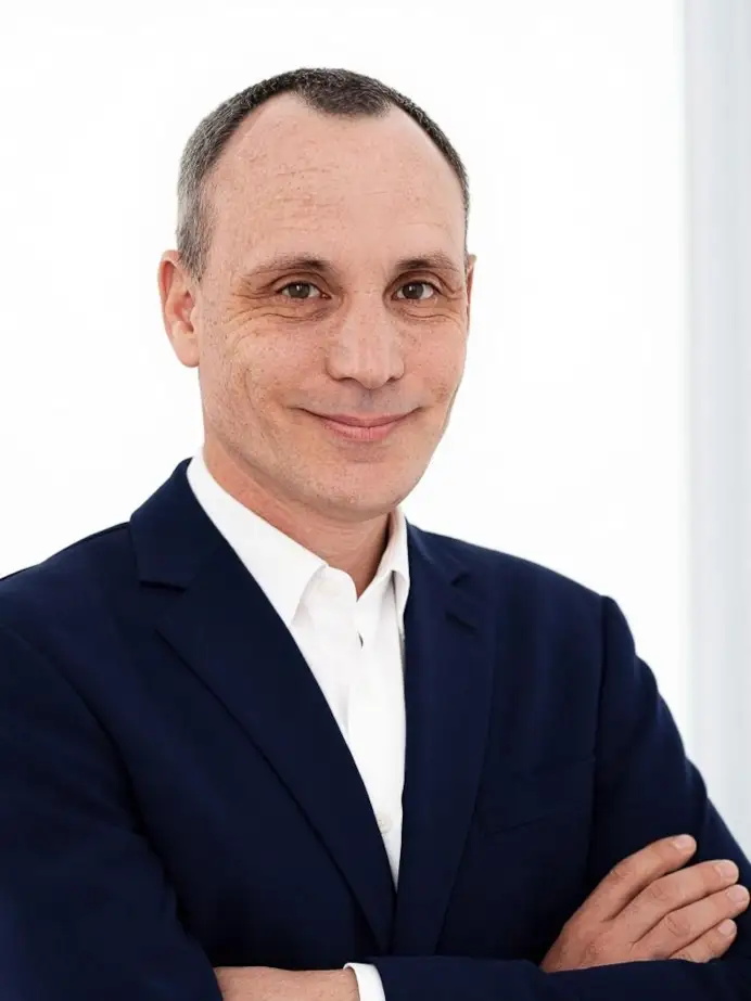 Un ritratto di Yves Cauchon (courtesy Lvmh)