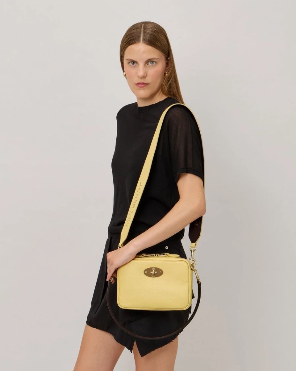 Una borsa Mulberry della nuova collezione (ph official website)