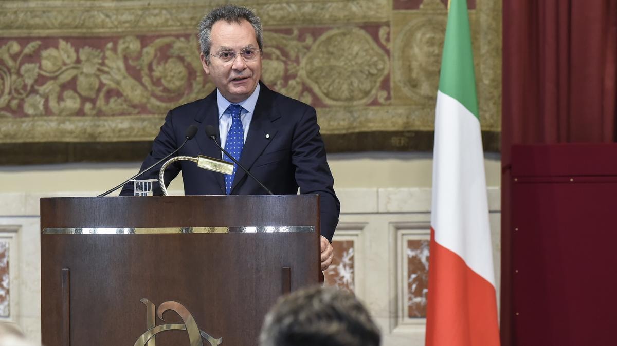 Europa, l’italiano Comporti verso la guida dell'Esma