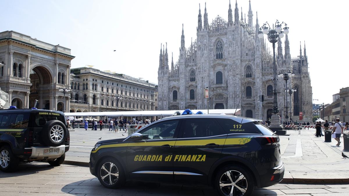 Inchiesta Finalter, perquisita la sede della società e l’abitazione del fondatore. Il sindaco di Milano Giuseppe Sala vende le quote