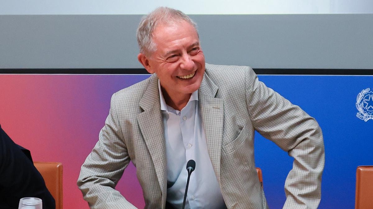 Ddl Concorrenza, dalla stretta sulle pompe di benzina alla riforma del Rc Auto. Ecco tutte le novità del provvedimento in cdm