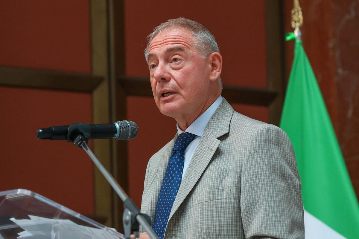 Un ritratto di Adolfo Urso (ph imagoeconomica)