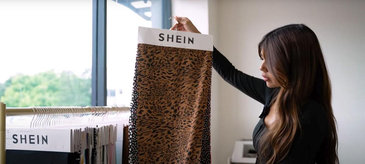 SHEIN VESTITO VESTITI