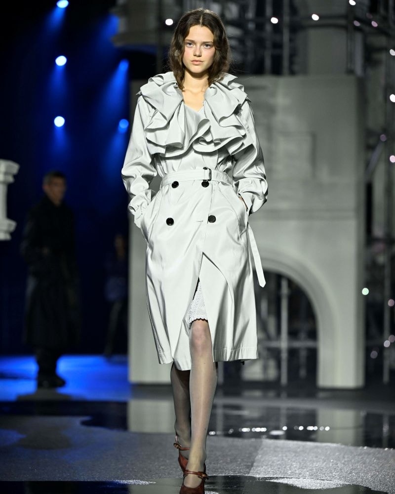 Un look Burberry fall-winter 2026/27 (ph Francesc Ten/MFF)