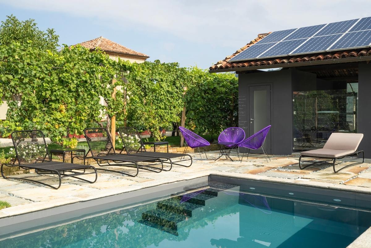 Nelle Langhe c’è un relais circondato da campi di lavanda che sembrano la Provenza