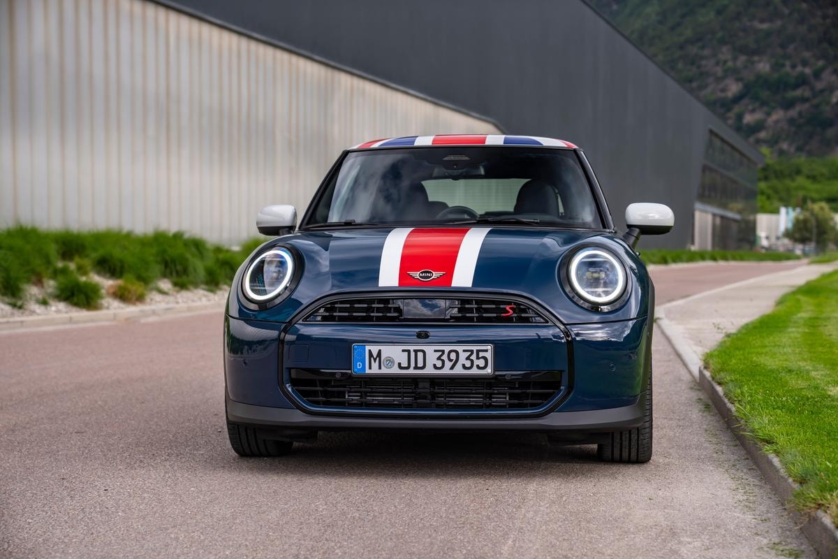 La Mini più british di sempre? La nuova Oxford Edition celebra un’icona nata nel 1959