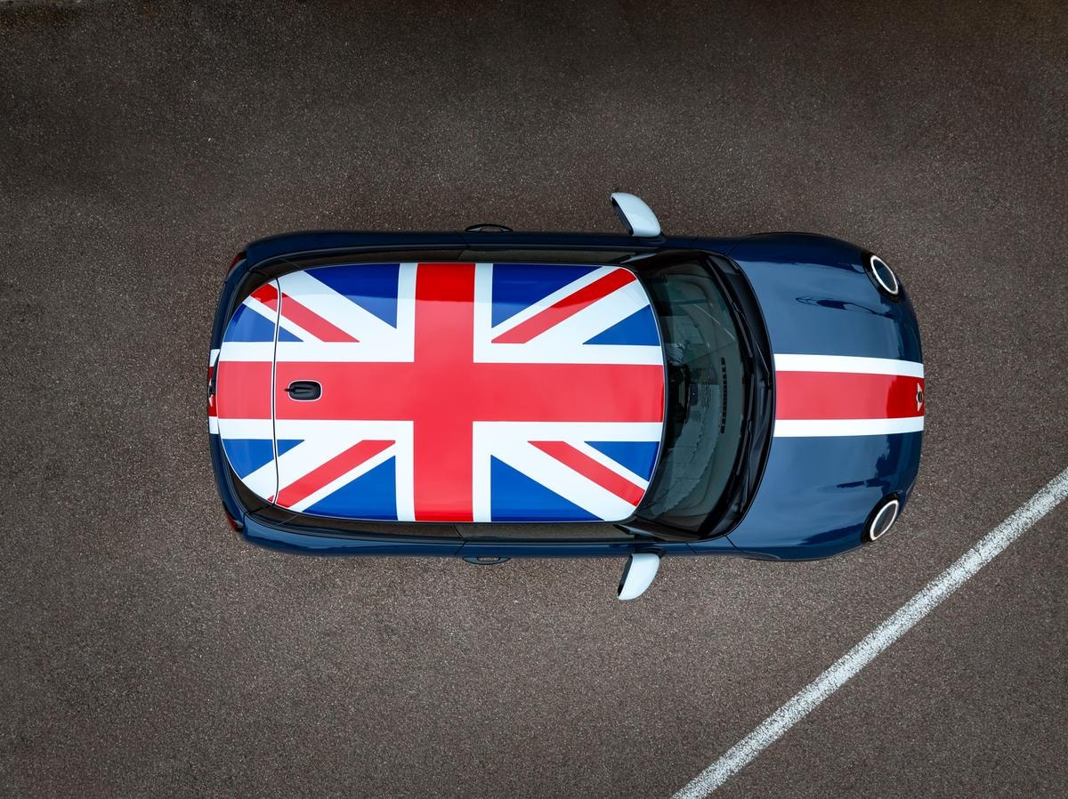 La Mini più british di sempre? La nuova Oxford Edition celebra un’icona nata nel 1959